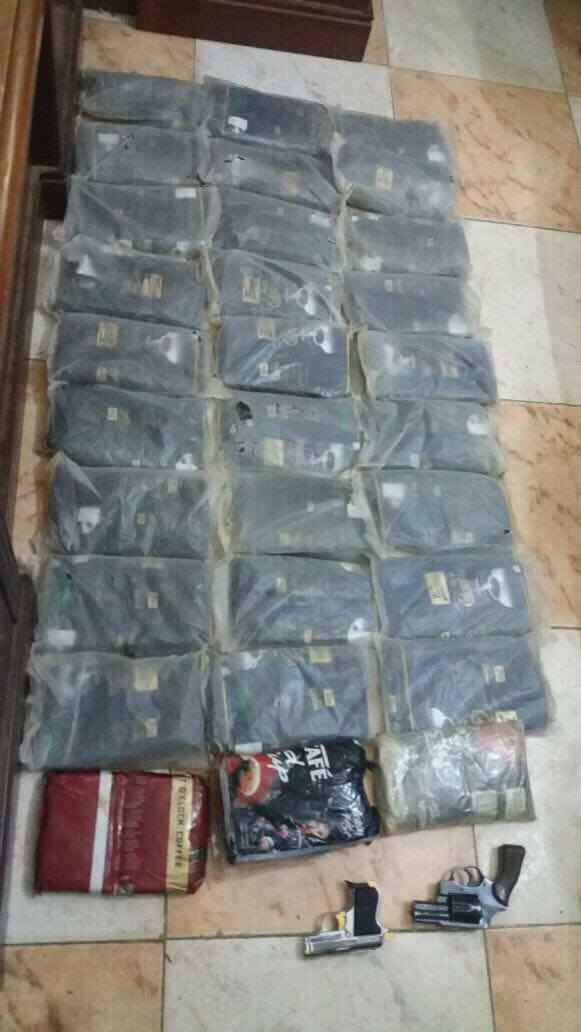 أمير جازان بالنيابة يستقبل رئيس وأعضاء مجلس غرفة جازان