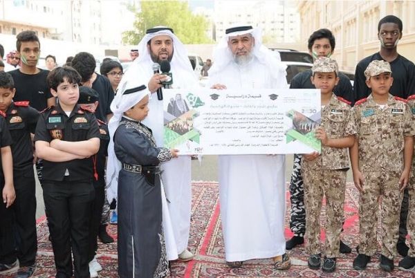 ابتدائي 37 و11 للبنات بالهفوف يحتفلان باليوم الوطني87