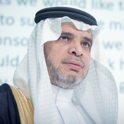 أمير حائل يشيد بشهامة أحد المواطنين أنقذ طفلاً بأحد الأسواق