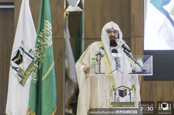 الشثري : قيادة المرأة الأصل بها الإباحة