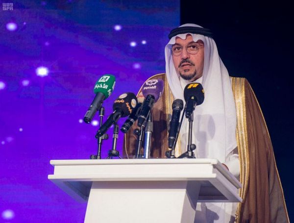 نائب أمير مكة ووكيل الإمارة يواسيان أسرة العقيد الغامدي بوفاة والده