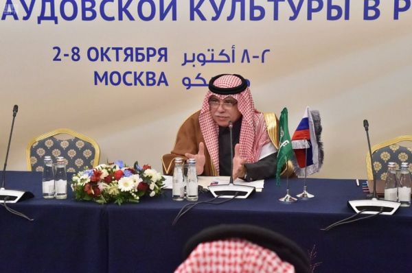 القبض على 5 امتهنو سرقة المركبات للتفحيط بالرياض