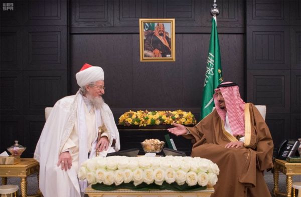 خادم الحرمين الشريفين يستقبل رئيس جمهورية بشكيريا