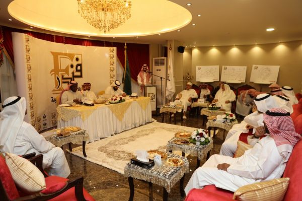 وزارة العمل والتنمية الاجتماعية بمنطقة مكة تحتفي باليوم العالمي للمسنين بالطائف