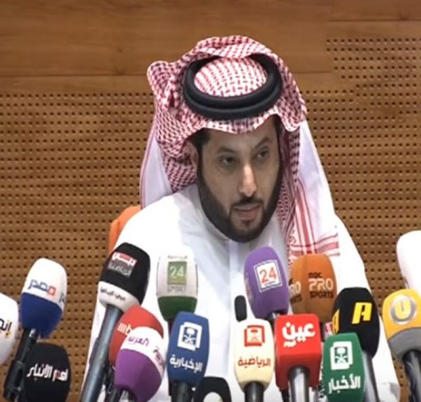 الإمارات تعلن دعمها الكامل للاستراتيجية الأمريكية الجديدة بشأن إيران