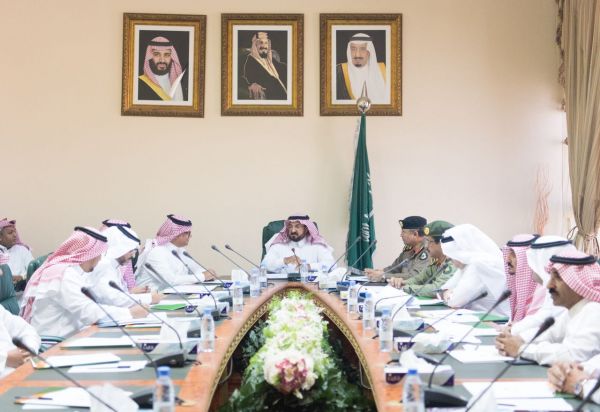 شرطة الرياض تلقي القبض على حدث قام بالإعتداء على وافد وسلبه