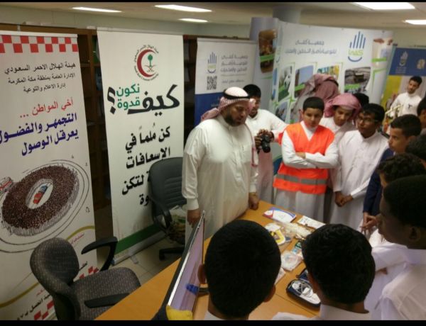 آل الشيخ يجتمع برئيس وأعضاء اللجنة المنظمة لمعرض إعمار المساجد