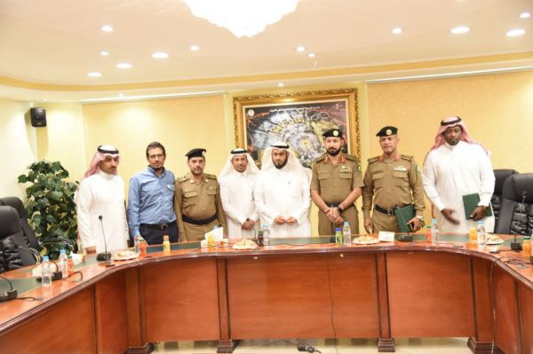 مدني القصيم ينقذ 28 شخص بحريق شقة