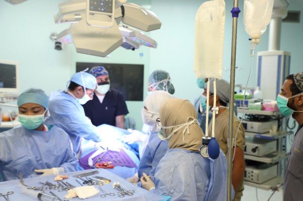 مدير جامعة الطائف يدشن مسابقة اللغة العربية بالجامعة عبر (السناب شات)
