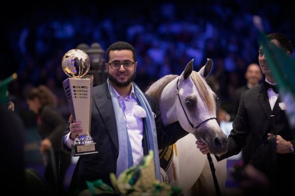 24 متدربة ببرنامج بحث الدرس بتعليم عسير