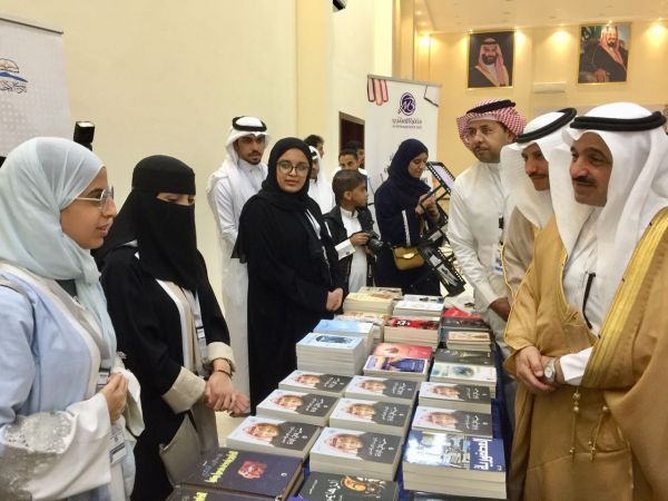 آل الشيخ مبارك يغرس الشجرة ١٠ آلاف بغابة جواثا