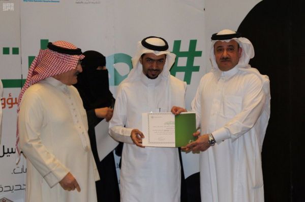 ( الرياضات اللاسلكية ) تحتفل باليوم الوطني الإماراتي الـ 46 في بنبان