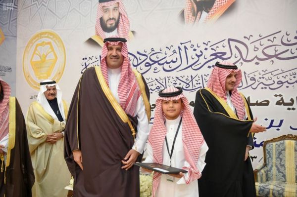 وزير الخارجية تقدم دعم بـ  100 مليون يورو لمكافحة الإرهاب