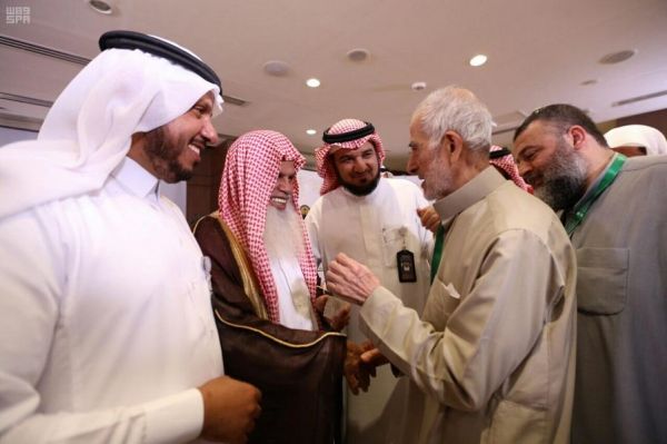 معرض جدة للكتاب يشهد إقامة أمسية شعرية لشعراء شباب
