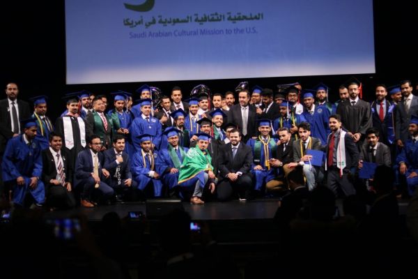 ضبط سيارة نقل في محاولة تهريب لحوم فاسدة الى مكة