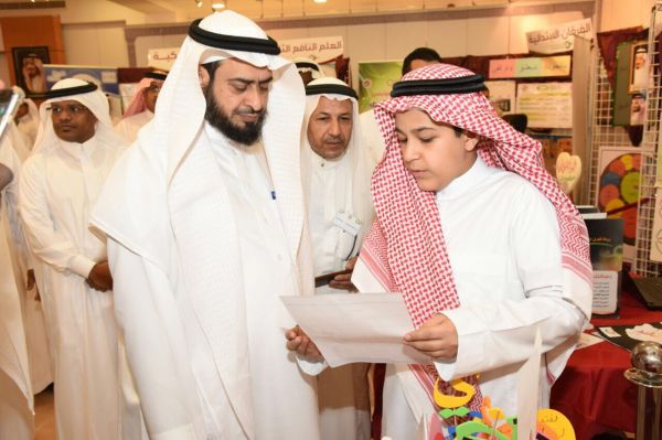 أمانة منطقة الرياض تباشر إغلاق سوق العزيزية للطيور احترازياً
