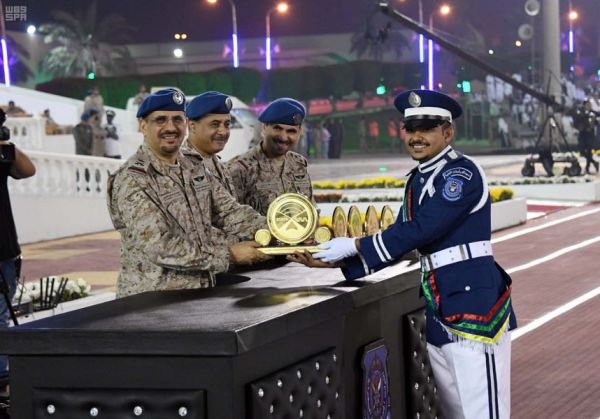 نائب أمير الجوف : ميزانية الخير للمملكة تؤكد سعي الحكومة في المضي قدمًا نحو التطور والازدهار الاقتصادي