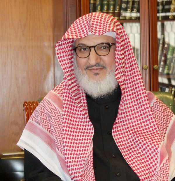 وفد من علماء وقضاة لبنان يزورون جناح الشؤون الإسلامية بمعرض الكتاب بجدة