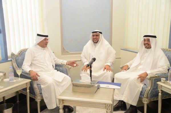 مدني مكة يخمد حريقا اشتعل بعمارة بحي العمرة ووفاة طفلة عمرها ٩ سنوات