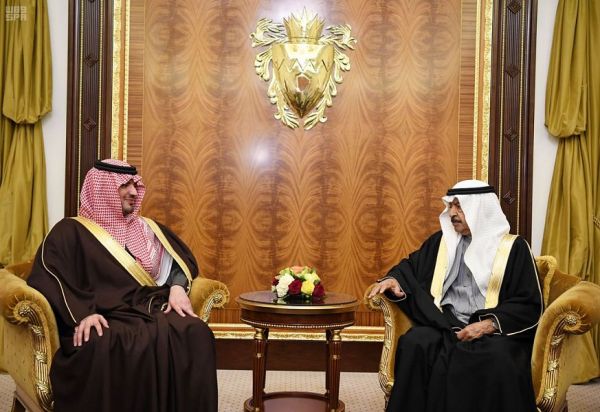 ملك مملكة البحرين يستقبل سمو وزير الداخلية