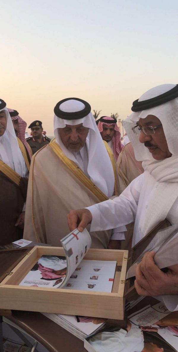 شرطة الرياض تطيح ب (٧) وافدين كونوا تشكيلاً عصابياً لنشل المارة والمصلين بالمساجد