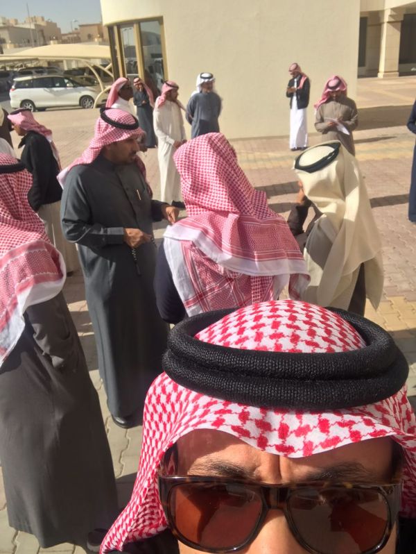 لجنة تحكيم جائزة الملك عبد العزيز لمزايين الإبل تعلن أسماء الفائزين في فئة الجْمل 50 وضح