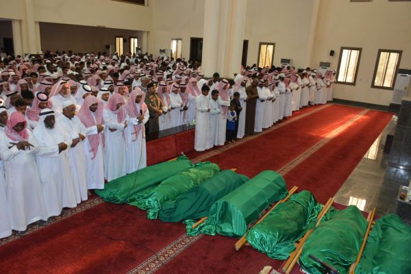 عربة الأحوال المتنقلة تقدم خدماتها لأهالي مركز السهي