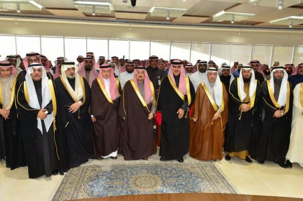 هيئة حقوق الإنسان توقع مذكرة تعاون مع جمعية النهضة النسائية