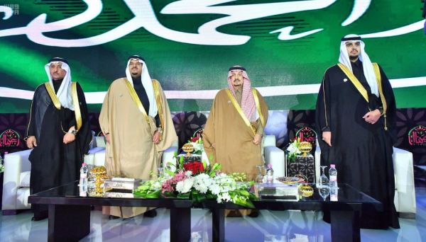 خادم الحرمين الشريفين يَرعى الحفل الختامي لمهرجان الملك عبدالعزيز للإبل.. الخميس
