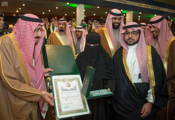 الأمير محمد بن عبدالرحمن : الجنادرية .. حدث تاريخي يعبر عن أصالة هذا البلد وشعبه الوفي