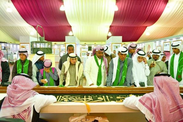 وزير الثقافة يستقبل رئيسة مجموعة الصداقة البرلمانية الفرنسية مع دول الخليج في مجلس الشيوخ الفرنسي