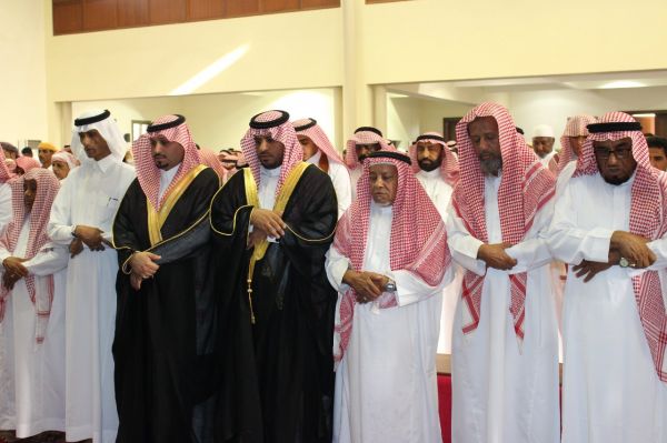 السديري:أحكام الشريعة الإسلامية تَكْفُلُ للمجتمع السلامة والأمن والاستقرار والازدهار