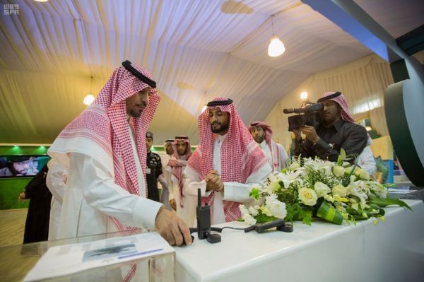 وكيل إمارة منطقة الرياض يزور جناح الزلفي وعدد من الجهات المشاركة في الجنادرية