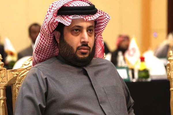 الأمير خالد بن عياف يوجه بعلاج الطفل عامر الشمري بمستشفى الحرس الوطني