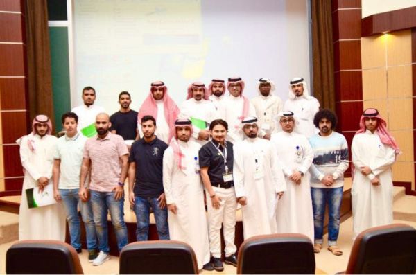 البيئة تنفي مايتردد عن فروض رسوم على النخيل والمواشي