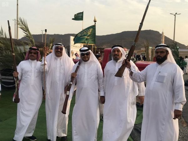 خادم الحرمين الشريفين يرعى المهرجان السنوي الكبير لسباق الخيل على كأس المؤسس