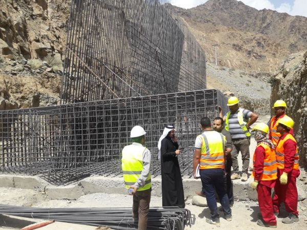 الحمادي:إنشاء وكالة لتوظيف السعوديين بالقطاع الخاص خطوة بالطريق الصحيح