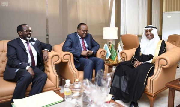 نصف مليون زائر ابتاعوا 700 ألف كتاب في 6 أيام بمعرض القصيم للكتاب