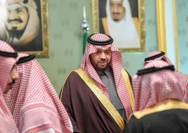 فيصل بن بندر  يرعى حفل جائزة كتاب العام