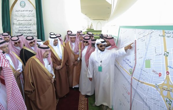 عصابة الجوالات المقلدة بجازان بقبضة الشرطة