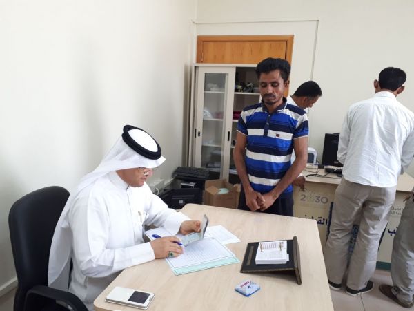حرس الحدود بمنطقتي جازان و نجران يقبض على ٢٧ سبعة وعشرين مهربا