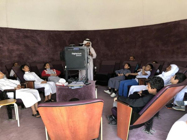 مستشفى الإيمان العام يدرب منسوبية على الاخلاء والوقاية من الحريق