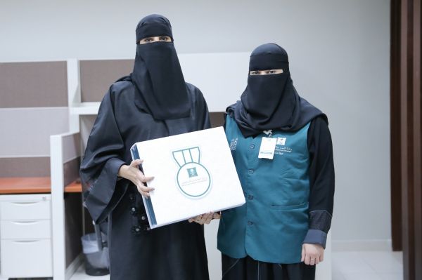 3 مسارات يومية لحافلات سياحية تنقل الزائرين إلى المعرض