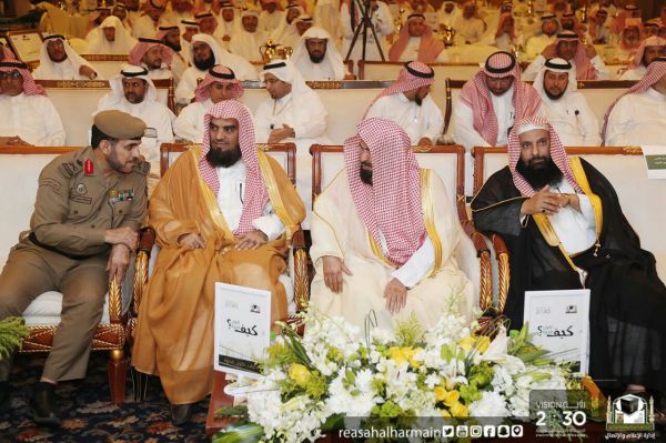 تدشين معرض اليوم العالمي للدفاع المدني بالثانوية الأولى بأحد المسارحة