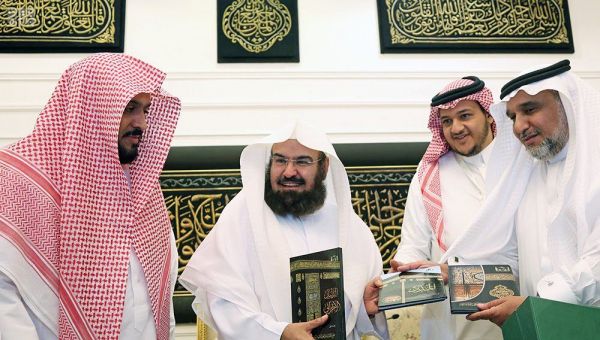 ولي العهد يلتقي رؤساء عدد من الشركات الكبرى