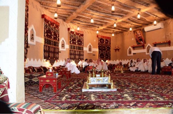أمانة الرياض تضبط مستودع لتعبئة المواد الغذائية