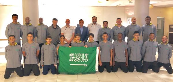 سفير المملكة في الأردن يستقبل السفير الباكستاني بعمّان