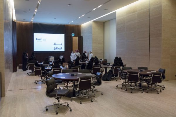 شرطة الرياض تقيم برنامجاً توعوياً لمنسوبيها