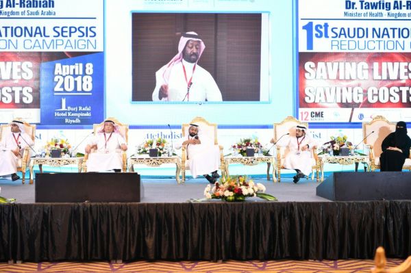 شرطة جازان تطيح بعصابة أمتهنت تكسير زجاج المركبات و سرقتها