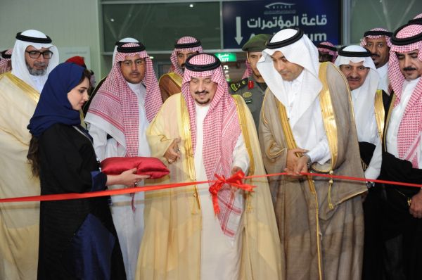 امانة الرياض تزيل أكثر من ٢٨ الف ملصق مخالف